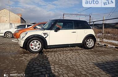 MINI Hatch  2006