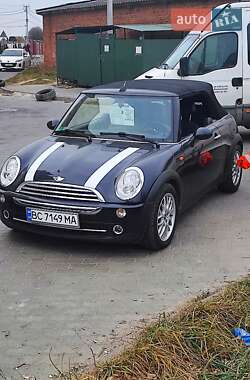 MINI Hatch  2004