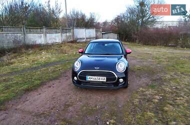 MINI Hatch  2018