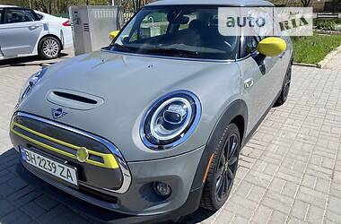 MINI Hatch SE 2020