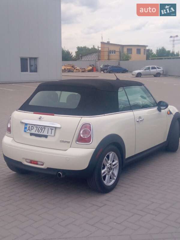 Кабриолет MINI Hatch 2015 в Запорожье