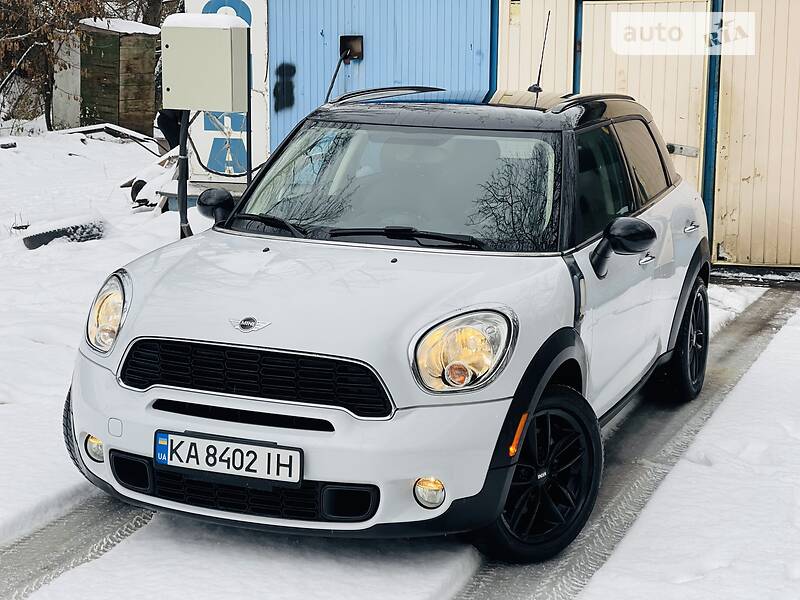 Хэтчбек MINI Hatch 2012 в Киеве