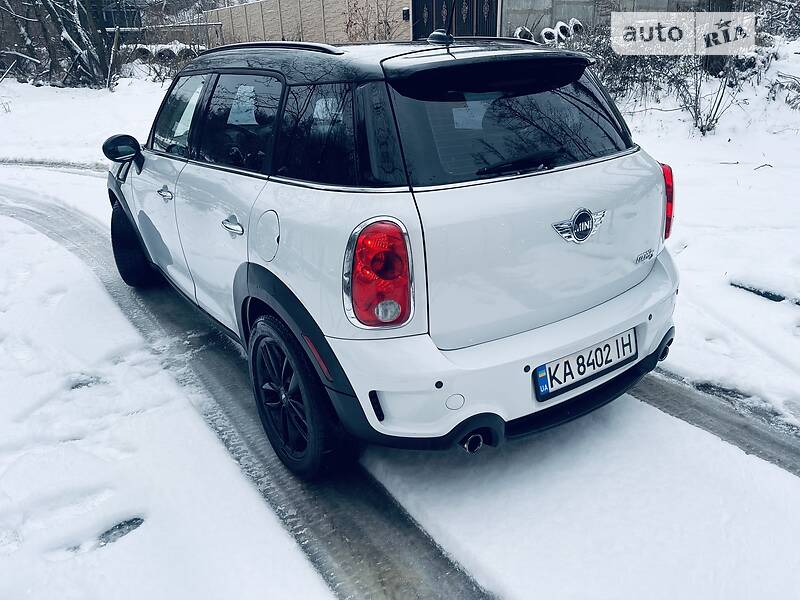 Хэтчбек MINI Hatch 2012 в Киеве