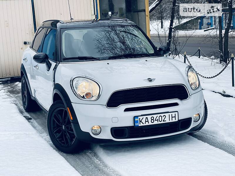 Хэтчбек MINI Hatch 2012 в Киеве
