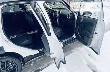 Хэтчбек MINI Hatch 2012 в Киеве