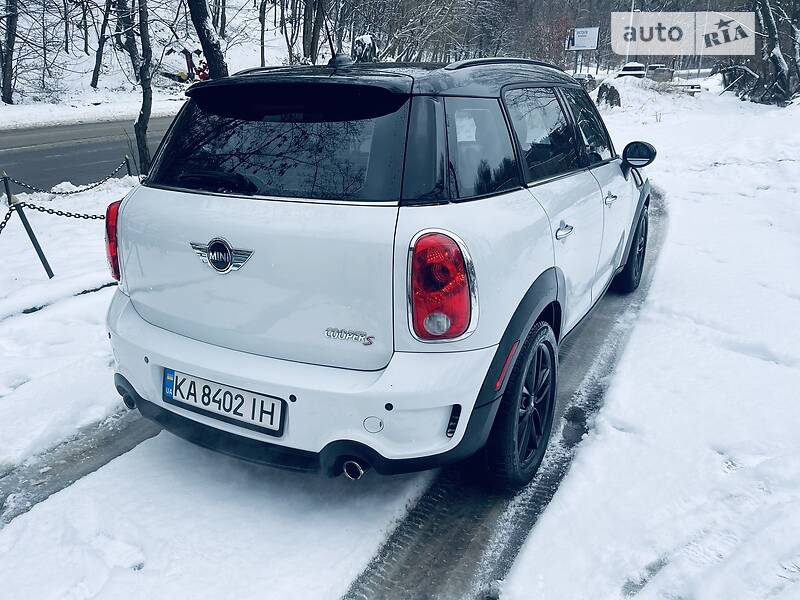 Хэтчбек MINI Hatch 2012 в Киеве