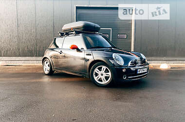 MINI Hatch 2005