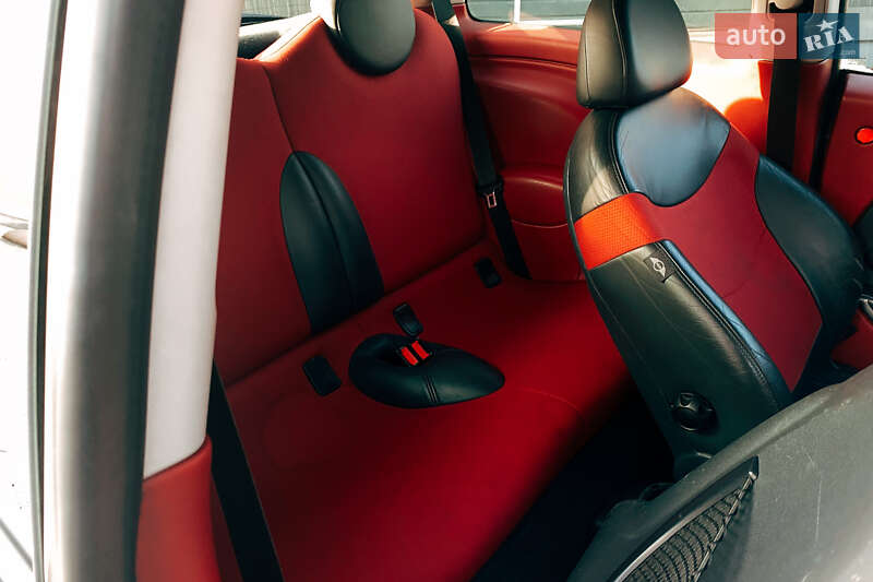 Купе MINI Hatch 2005 в Києві