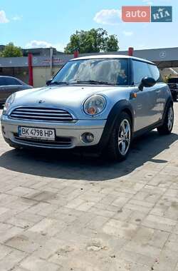 MINI Hatch  2007