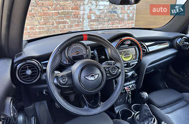 Хетчбек MINI Hatch 2015 в Рівному