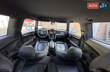 Хетчбек MINI Hatch 2015 в Рівному