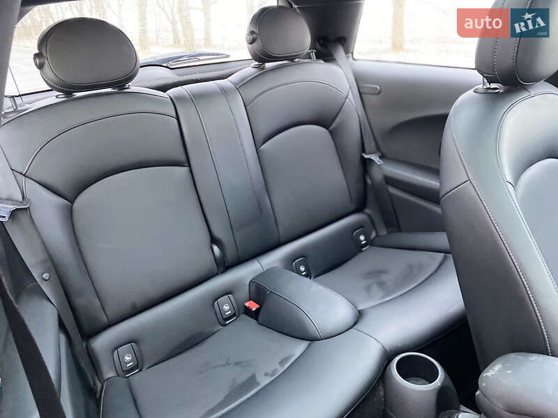 Хэтчбек MINI Hatch 2017 в Львове