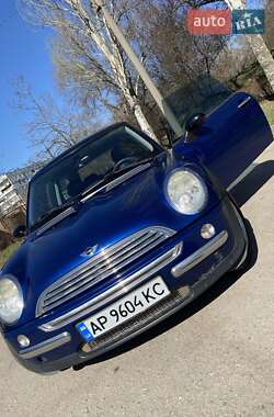 MINI Hatch  2003