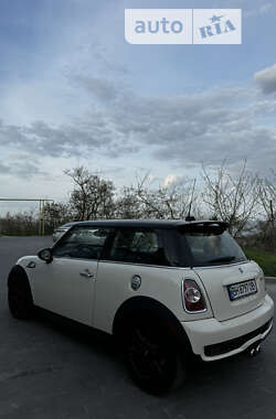 MINI Hatch  2013