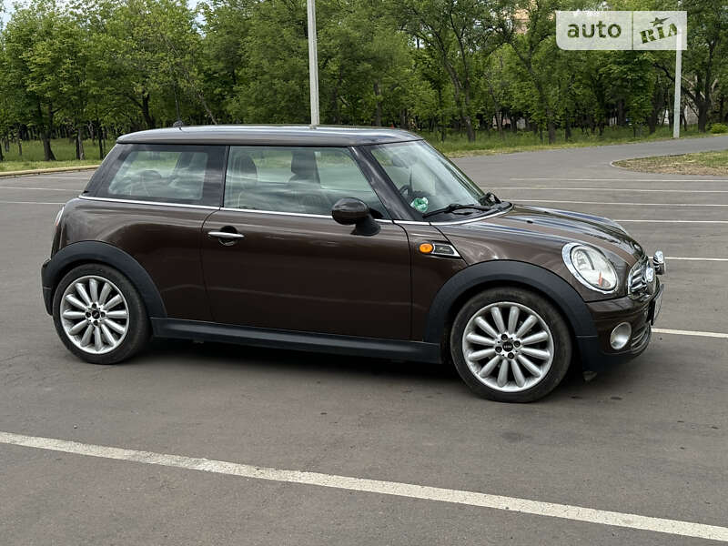 MINI Hatch