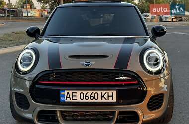 MINI Hatch  2019