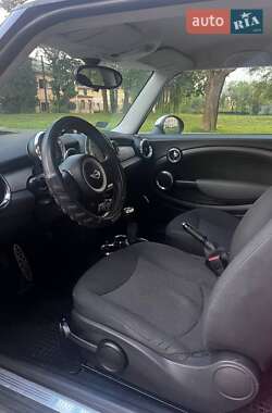 Хэтчбек MINI Hatch 2007 в Львове