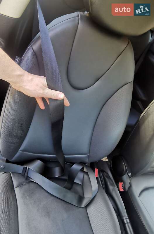 Хэтчбек MINI Hatch 2013 в Николаеве