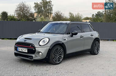 MINI Hatch  2016