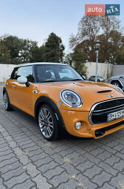 MINI Hatch 2015