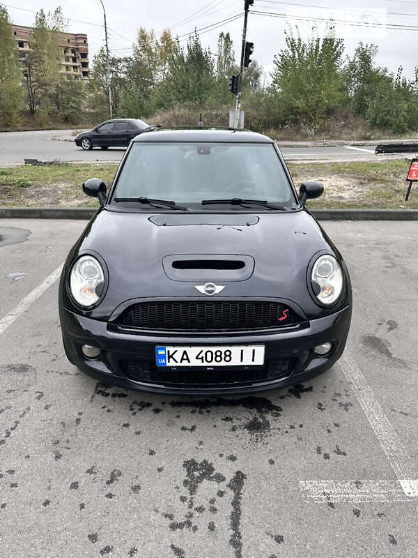 Хетчбек MINI Hatch 2007 в Києві