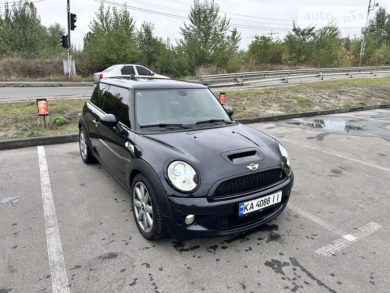Хетчбек MINI Hatch 2007 в Києві
