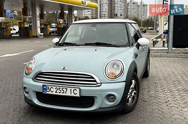 Хетчбек MINI Hatch 2013 в Києві