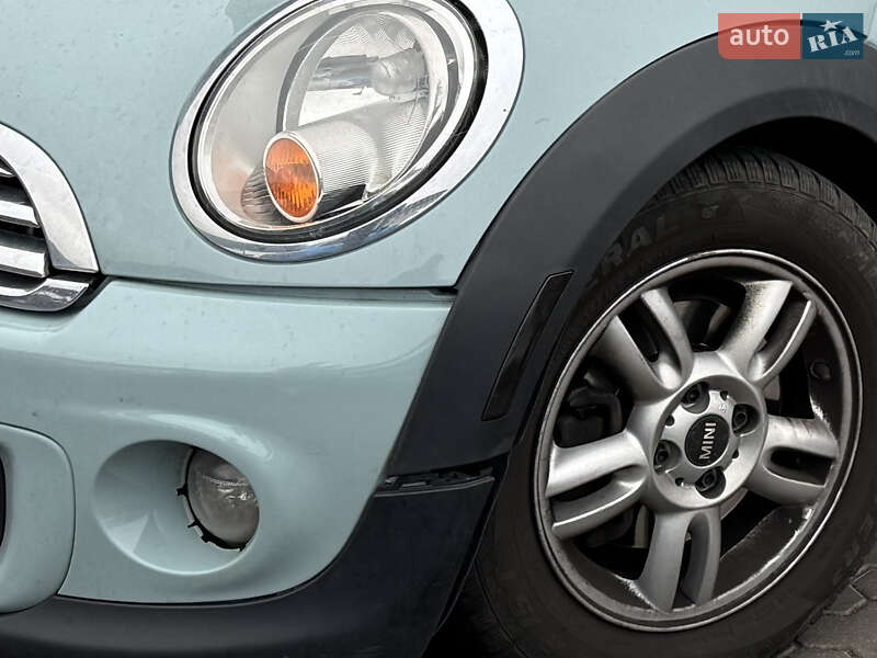 Хетчбек MINI Hatch 2013 в Києві