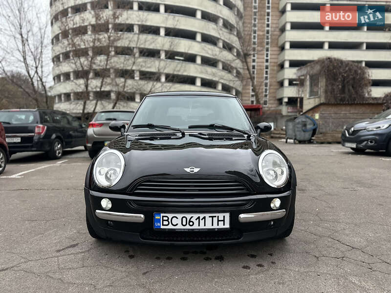 Хетчбек MINI Hatch 2002 в Києві