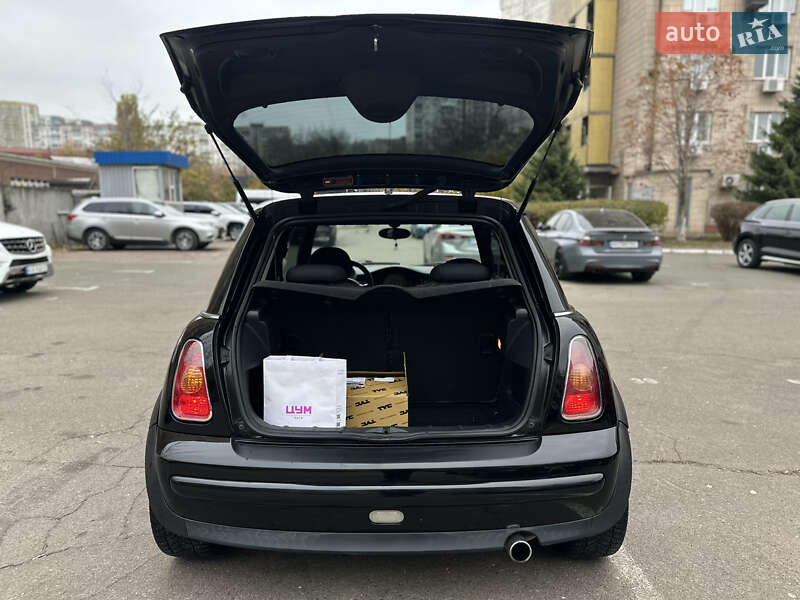 Хетчбек MINI Hatch 2002 в Києві