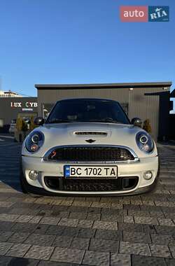 MINI Hatch  2012