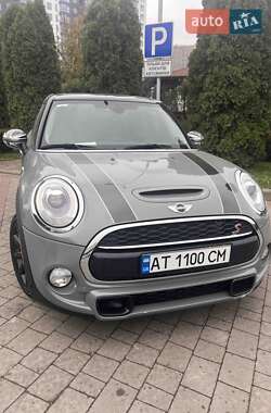 MINI Hatch  2017
