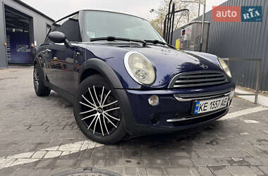 MINI Hatch 2005