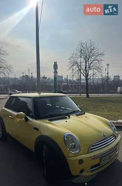 Хетчбек MINI Hatch 2005 в Києві фото 5 Хетчбек MINI Hatch 2005 в Києві