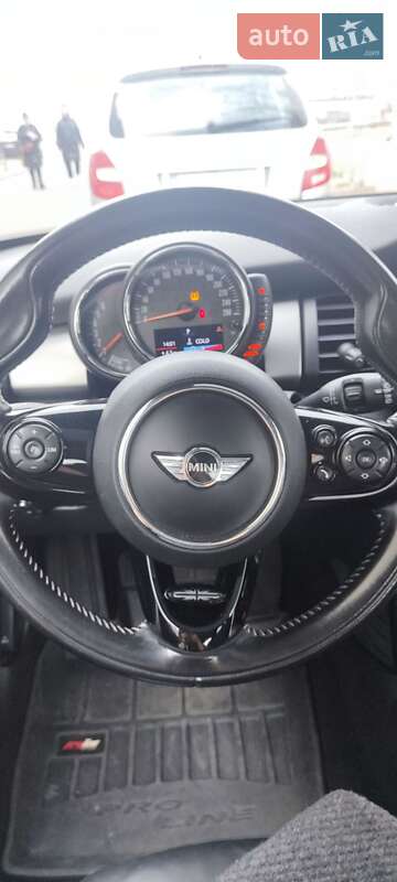 Хетчбек MINI Hatch 2016 в Києві