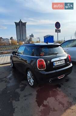 Хетчбек MINI Hatch 2016 в Києві
