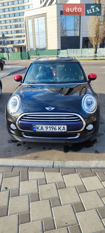Хетчбек MINI Hatch 2016 в Києві