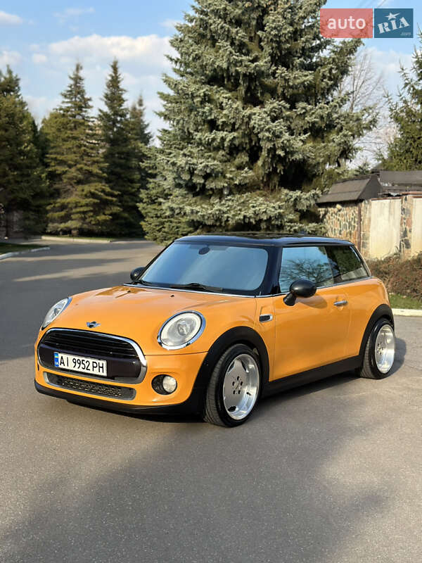 MINI Hatch