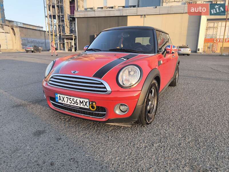 MINI Hatch