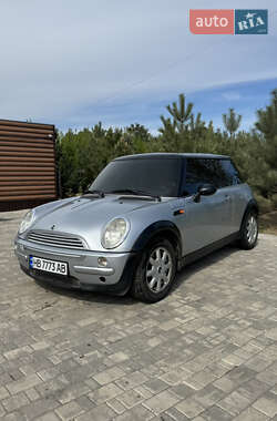 MINI Hatch  2003