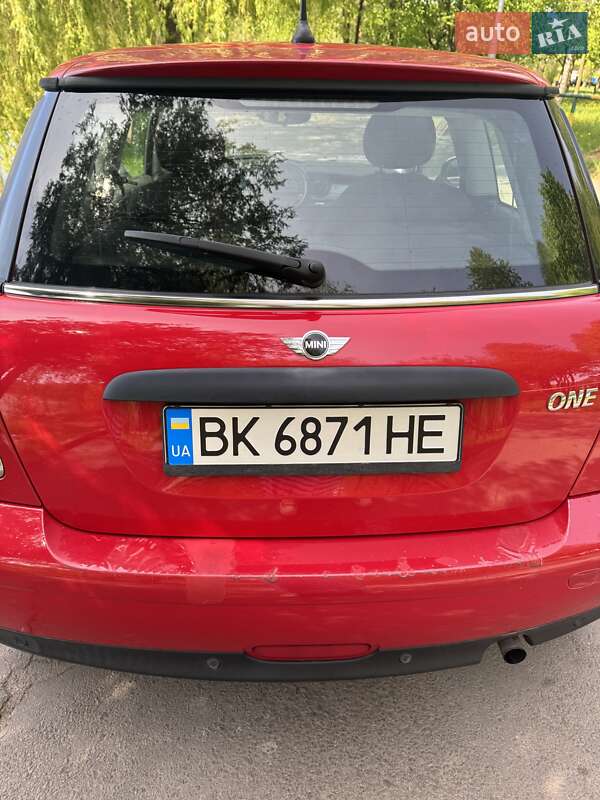 Хэтчбек MINI Hatch 2009 в Ровно