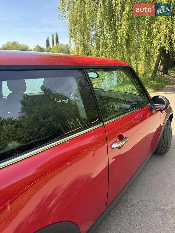 Хэтчбек MINI Hatch 2009 в Ровно