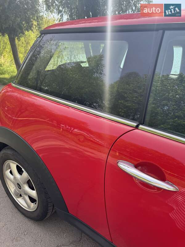 Хэтчбек MINI Hatch 2009 в Ровно