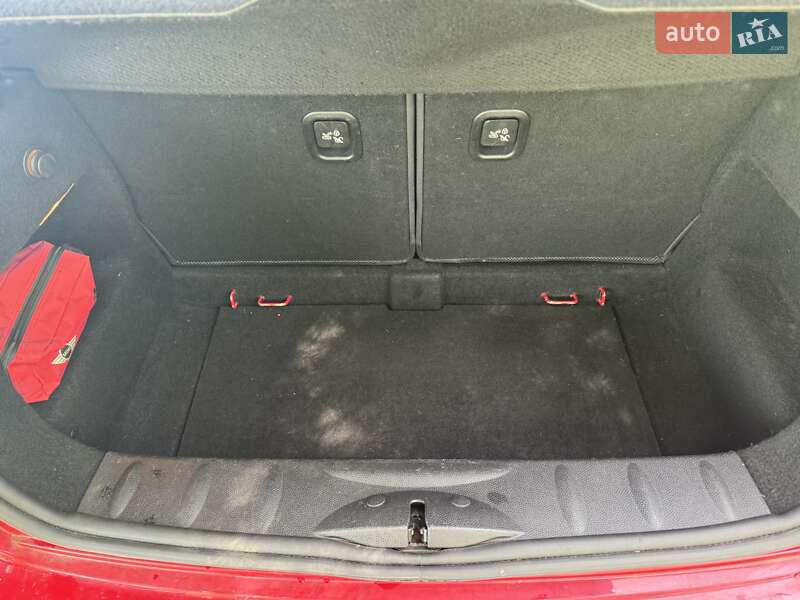 Хэтчбек MINI Hatch 2009 в Ровно