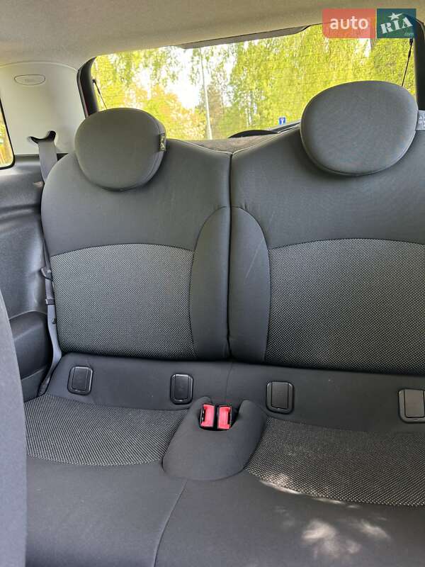 Хэтчбек MINI Hatch 2009 в Ровно
