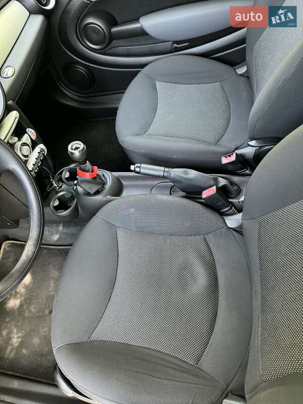 Хэтчбек MINI Hatch 2009 в Ровно