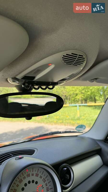 Хэтчбек MINI Hatch 2009 в Ровно