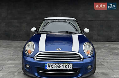 MINI Hatch  2012