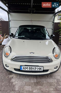 MINI Hatch  2010