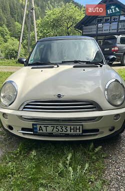 MINI Hatch  2004